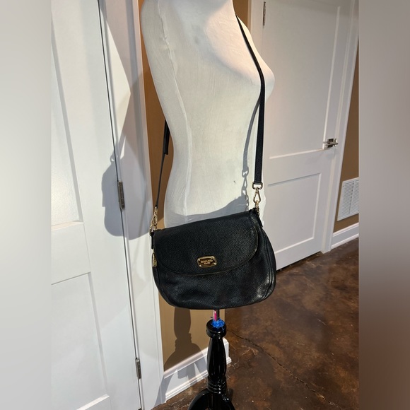 Michael Kors crossbody and shoulder purse black leather - Picture 2 of 8